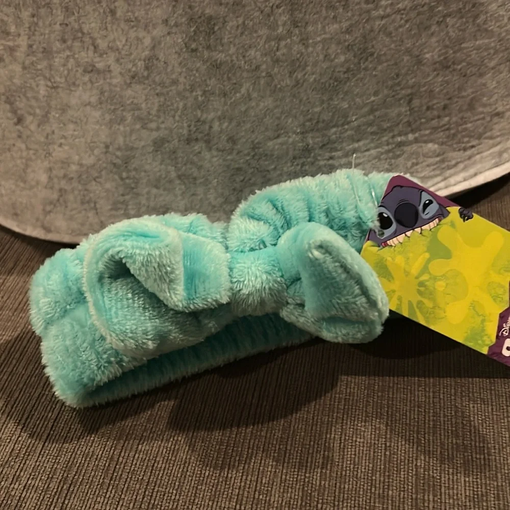 5/$20 Fluffly Hairband for Girls NWT
